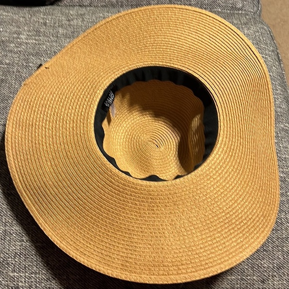 NWT. JONES NEW YORK  STRIPED SCARF WOVEN SUN HAT - NATURAL - Picture 6 of 9